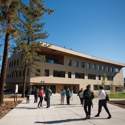 people walking up to main OSU-Cascades buildling